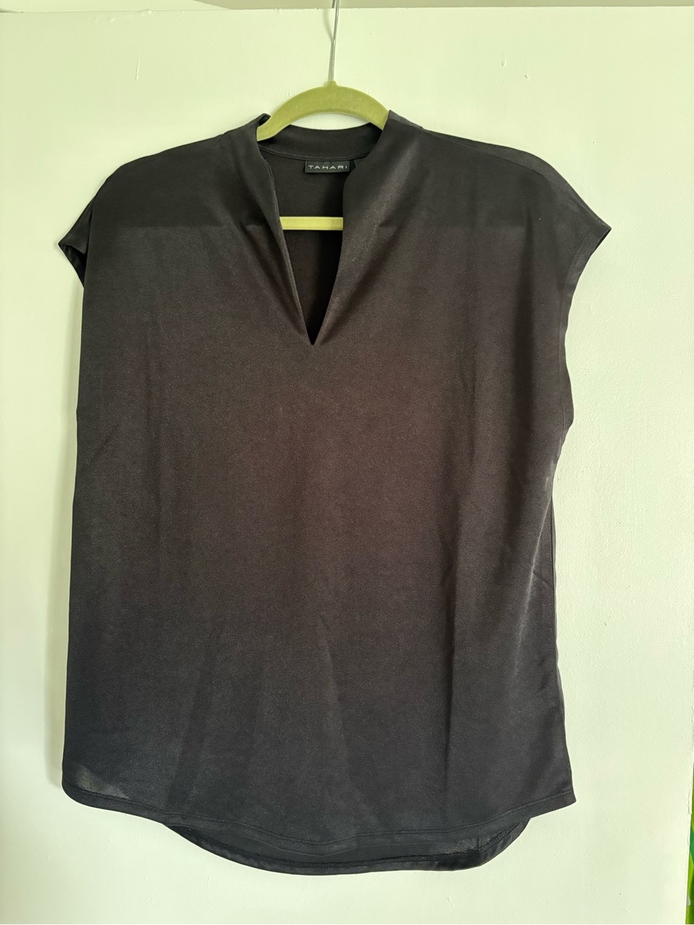 Tahari Black Split V-Neck Cap Sleeve Top